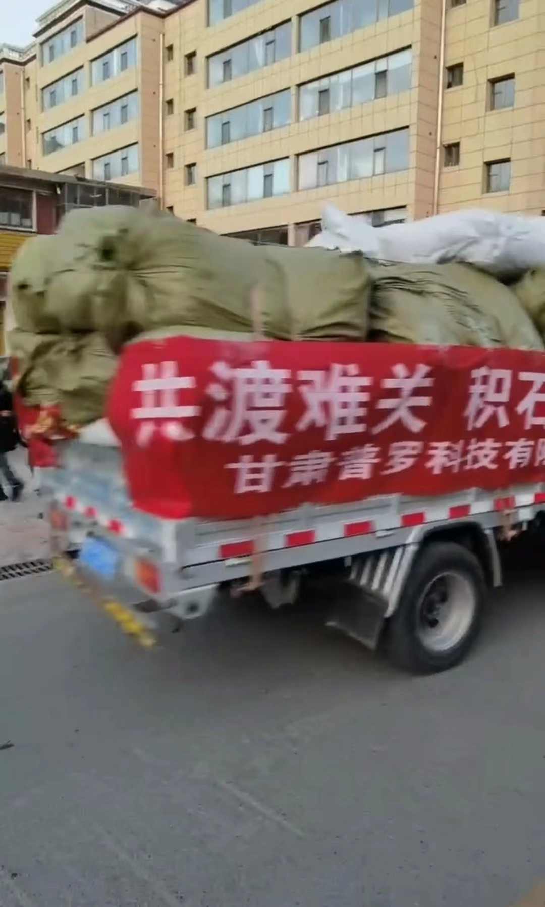 ef382cc57e6c249f0ffe7e4a369e0e1